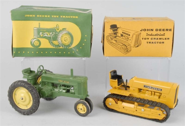 LOT OF 2: DIECAST JOHN DEERE TRACTOR TOYS.        