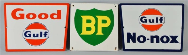 LOT OF 3: ASSORTED 1960S GAS PUMP PLATES.         