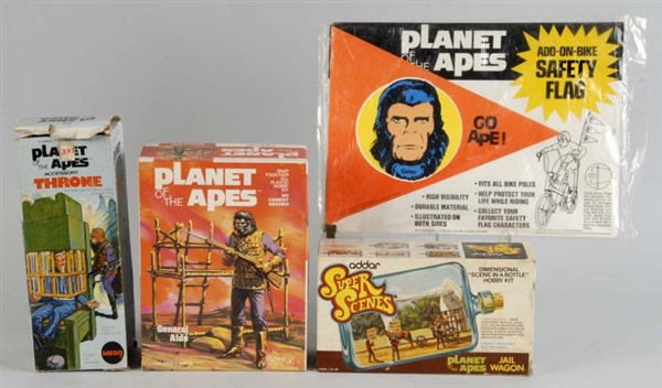 LOT OF 4: VINTAGE PLANET OF THE APES ITEMS.       
