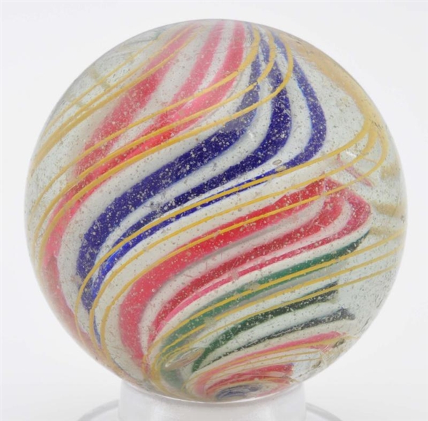 RIDGED CORE SWIRL MARBLE.                         