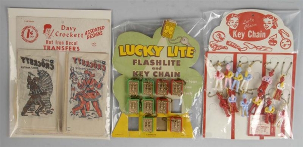 LOT OF 3: 1950S CHARACTER DISPLAY ITEMS.          