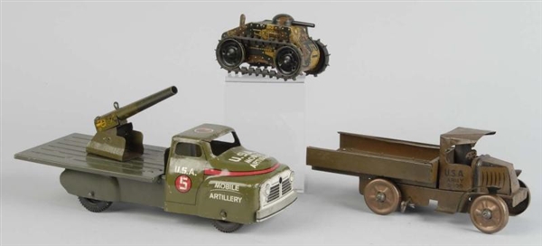 LOT OF 3: TIN & PRESSED STEEL MARX MILITARY TOYS. 