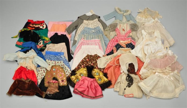 LARGE LOT OF ANTIQUE DOLL CLOTHING.               