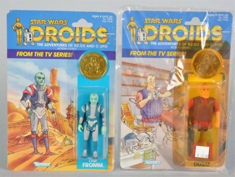 LOT OF 2: STAR WARS DROIDS CARDED FIGURES.        