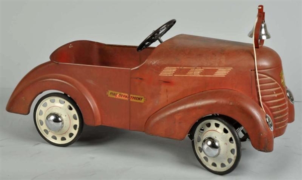 PRESSED STEEL GARTON FIRE CAPTAINS CAR PEDAL TOY 