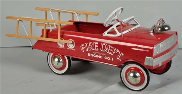 PRESSED STEEL MURRAY FLAT-FACE FIRE DEPT. CAR.    