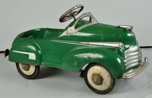 MURRAY STEELCRAFT CHRYSLER PEDAL CAR TOY.         