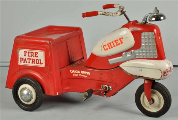PRESSED STEEL MURRAY FIRE PATROL CYCLE PEDAL TOY. 