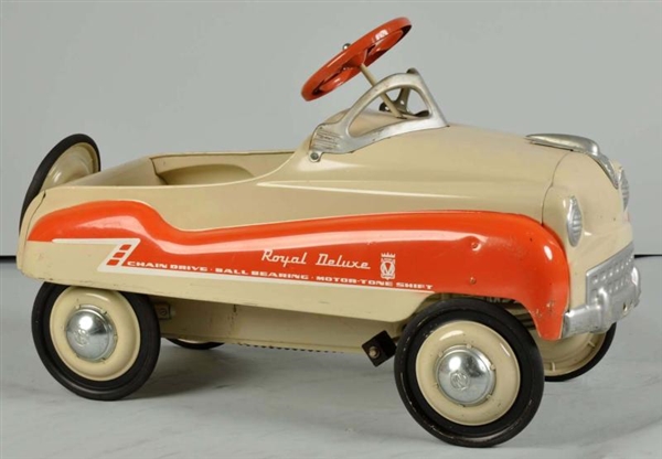 PRESSED STEEL MURRAY ROYAL DELUXE PEDAL CAR TOY.  