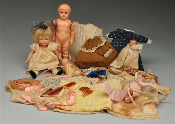 LOT OF CELLULOID DOLLS.                           