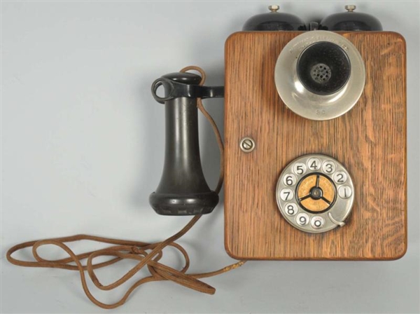 AUTOMATIC ELECTRIC COMPACT WALL TELEPHONE.        