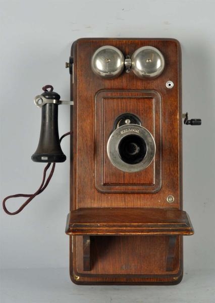 KELLOGG PICTURE FRAME FRONT WALL TELEPHONE.       