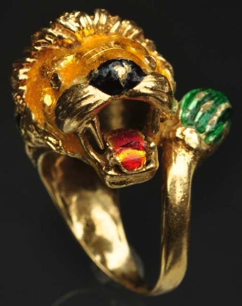 14K Y. GOLD LION RING WITH SAPPHIRE & ENAMEL WORK 