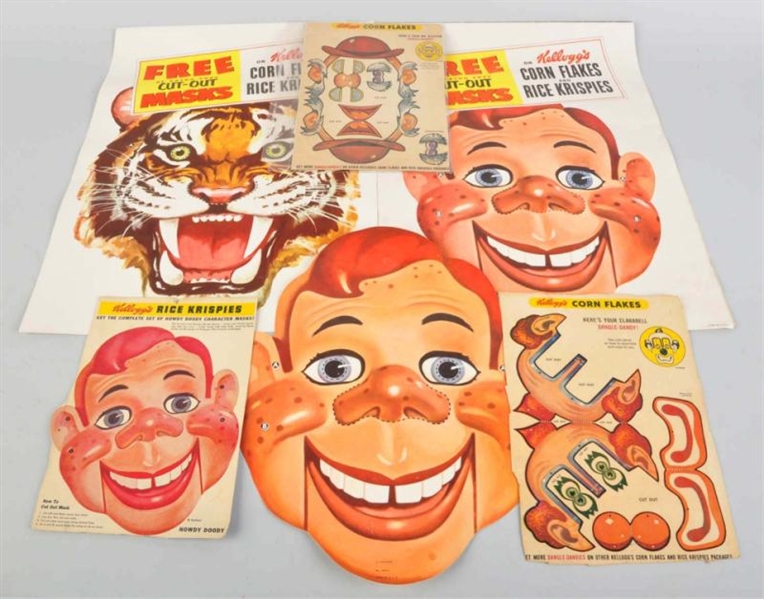 LOT OF 6: CARDBOARD HOWDY DOODY PIECES.           