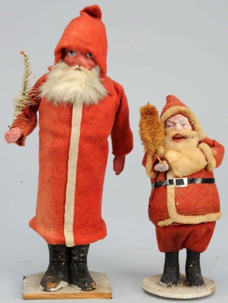 LOT OF 2: SANTA CANDY CONTAINERS.                 
