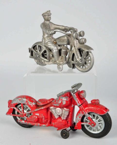 LOT OF 2: MOTORCYCLE TOYS.                        