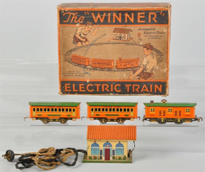LOT OF 2: ELECTRIC & WIND-UP TRAIN SETS.          