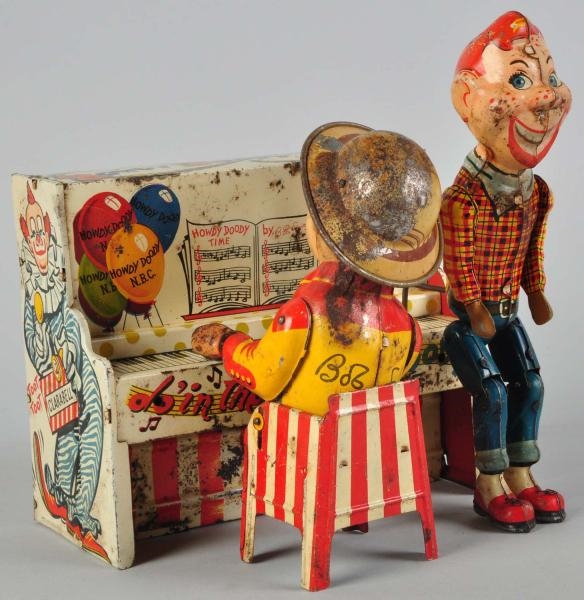 TIN LITHO UNIQUE ART HOWDY DOODY BAND WIND-UP TOY 