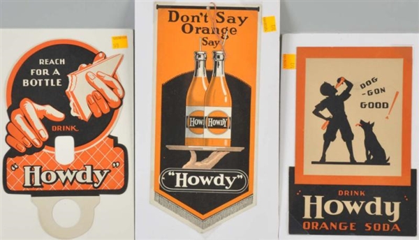 LOT OF 3: CARDBOARD HOWDY SIGNS.                  