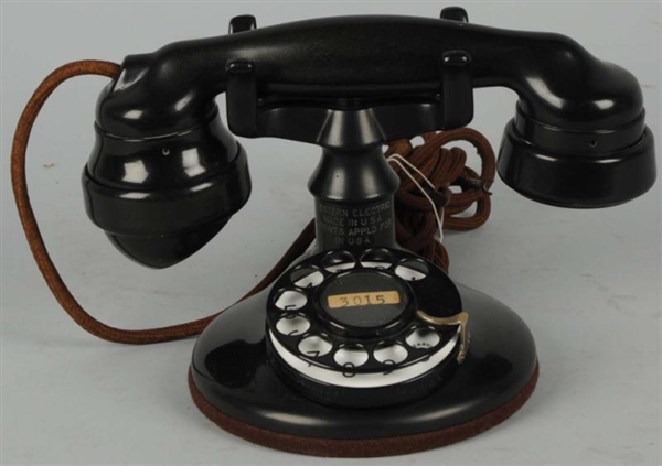 WESTERN ELECTRIC A1 CRADLE TELEPHONE.             
