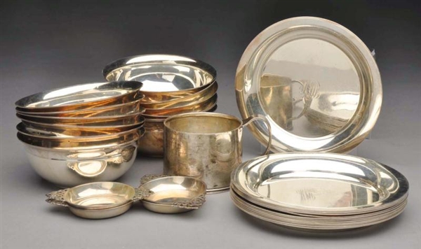 A GROUP OF MISCELLANEOUS TIFFANY SILVER ARTICLES. 