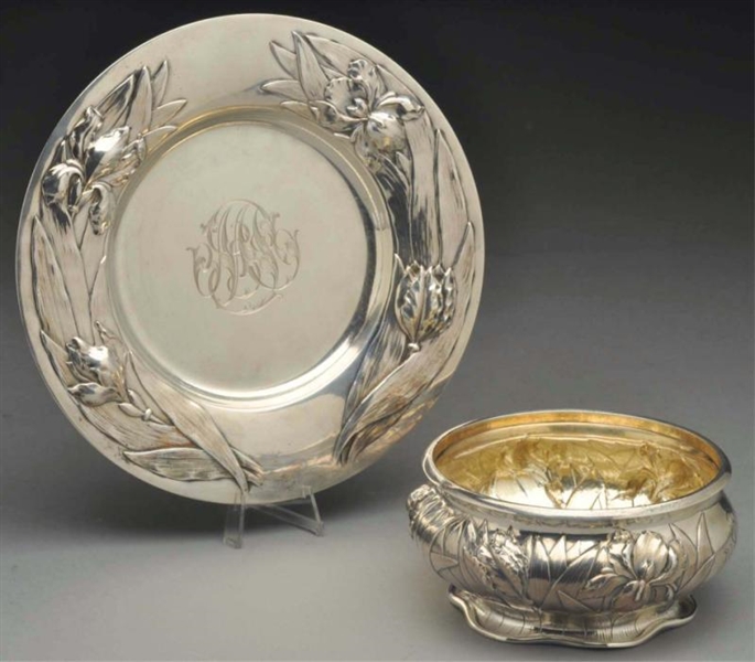 AN AMERICAN SILVER CHILDS BOWL AND PLATE.        