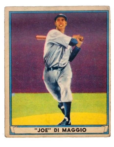 1941 PLAY BALL NO. 71 JOE DIMAGGIO BASEBALL CARD. 