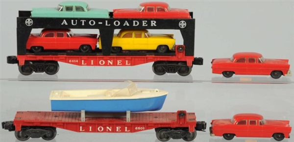 LOT OF 2: LIONEL VEHICLE-CARRYING CARS.           