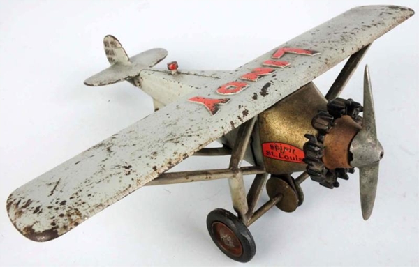 CAST IRON LINDY SPIRIT OF ST. LOUIS AIRPLANE TOY. 