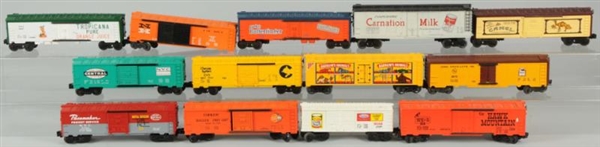 LOT OF 13: LIONEL BOXCARS.                        