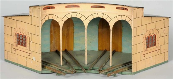 HAND-PAINTED MARKLIN O-GAUGE TRAIN ROUNDHOUSE.    