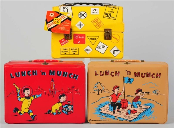 LOT OF 3: VINTAGE VINYL LUNCH BOXES.              
