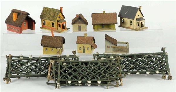 LOT OF IRON FENCE & TRAIN ACCESSORIES.            