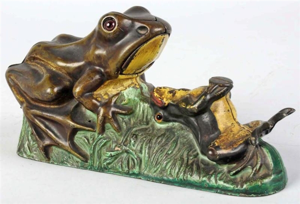 CAST IRON 2 FROGS MECHANICAL BANK.                