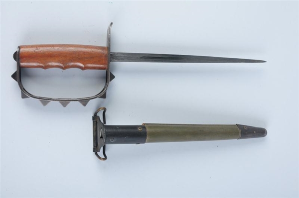 U.S. L.F. & C. 7-KNOBBED GUARD TRENCH KNIFE.      