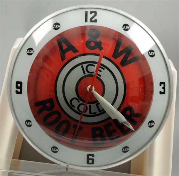 A & W ROOT BEER DOUBLE BUBBLE LIGHT UP CLOCK.     