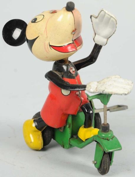 TIN LINEMAR DISNEY MICKEY ON SCOOTER WIND-UP TOY. 