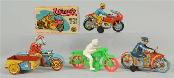 LOT OF 4: VINTAGE TIN & PLASTIC MOTORCYCLE TOYS.  