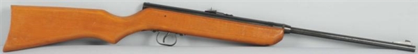 CROSSMAN V-35 BB GUN RIFLE.                       