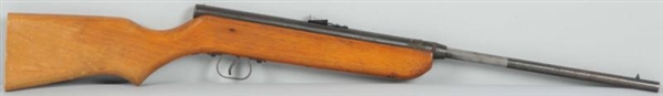 CROSSMAN V-350 BB GUN RIFLE.                      