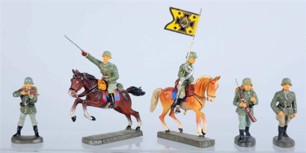 ELASTOLIN 7CM GERMAN ARMY MOUNTED & OTHERS.       