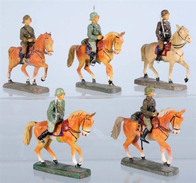 LOT OF 5: GERMAN ARMY 7CM MOUNTED FIGURES.        