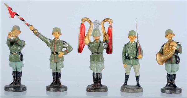 ELASTOLIN GERMAN ARMY STANDING MUSICIANS.         