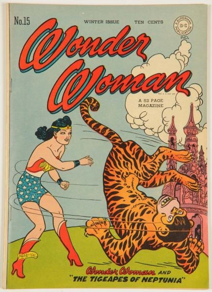 1945 WONDER WOMAN #15 COMIC BOOK.                 