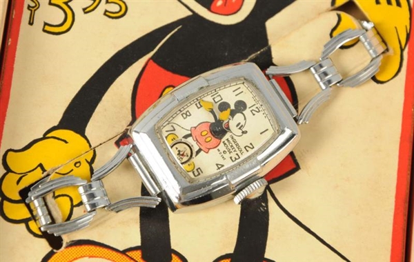 RARE DISNEY MICKEY MOUSE CHARACTER WRIST WATCH.   