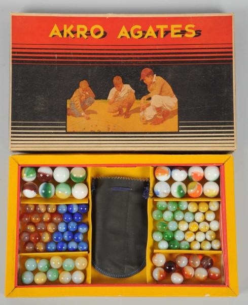AKRO AGATE NO. 300 MARBLE BOX SET.                