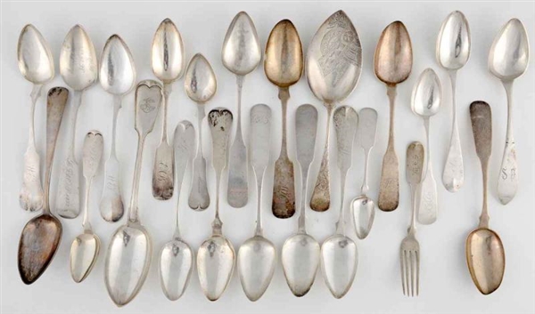 A GROUP OF AMERICAN AND EUROPEAN SILVER SPOONS.   