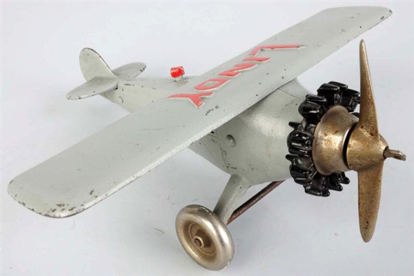CAST IRON LINDY SPIRIT OF ST. LOUIS AIRPLANE TOY. 