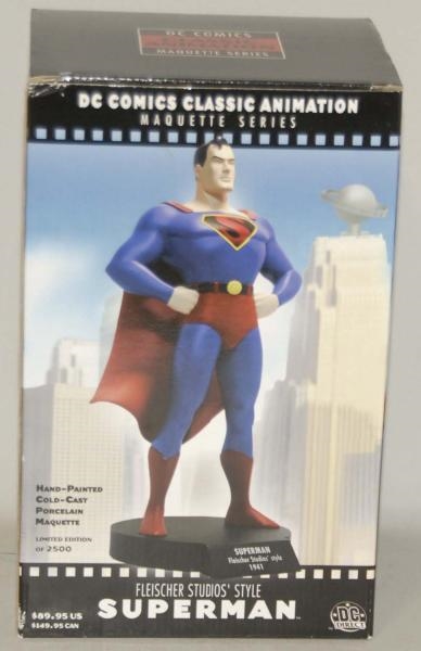 C. 2000 DC DIRECT MAQUETTE SUPERMAN FIGURE IN BOX 