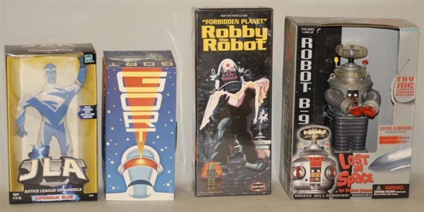 LOT OF ASSORTED ROBOT AND SPACE TOYS IN BOXES.    